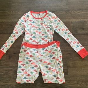 Old Navy Two Piece Christmas Pajamas